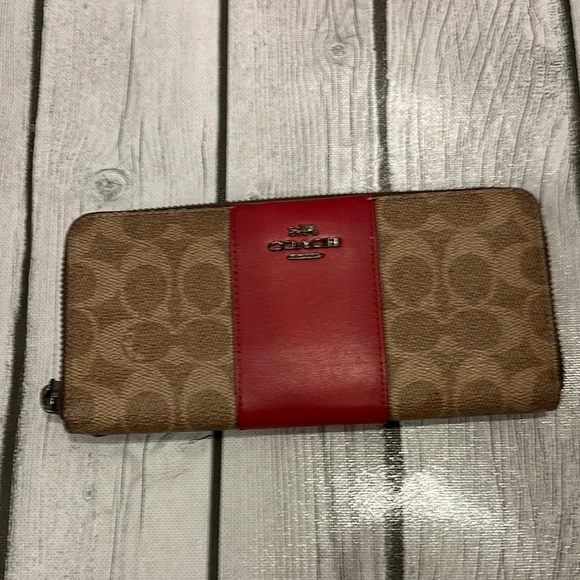 Coach Red and Brown Hobo Bag and wallet set - Picture 3 of 17